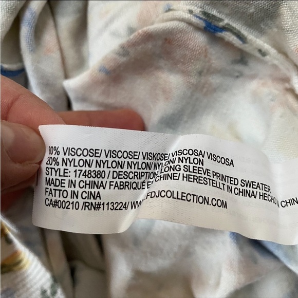 FDJ French Dressing Floral V-Neck Sweater XS Soft Knit Pullover Multicolor - Picture 13 of 13